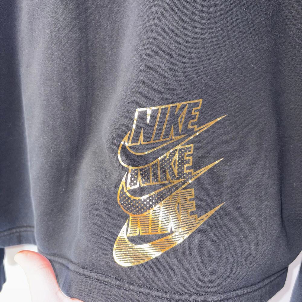 Nike Sweater - Picture 5 of 7